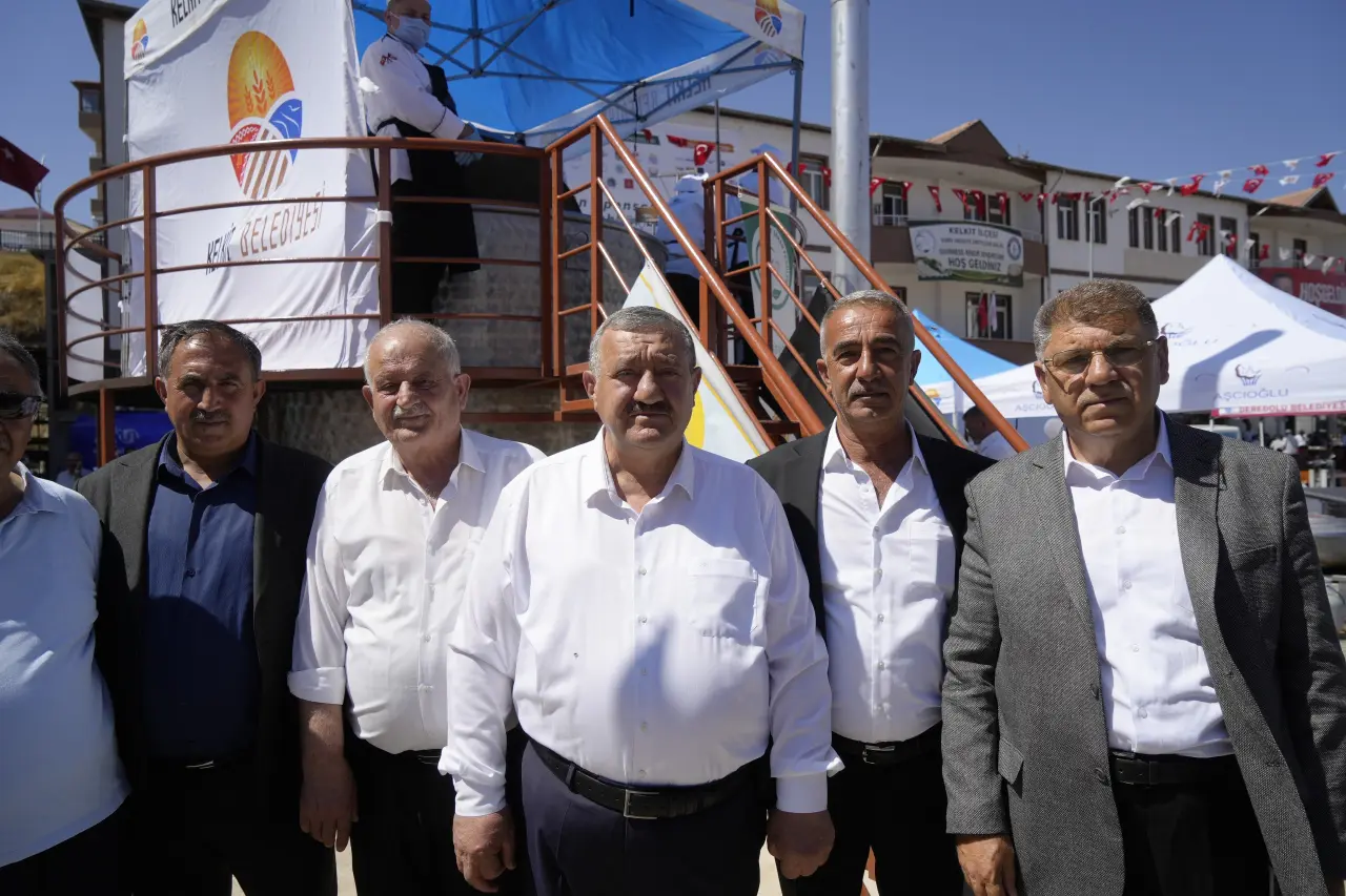 Dünyanın En Büyük Kuru Fasulye Kazanı Kelkit'te Kuruldu 8