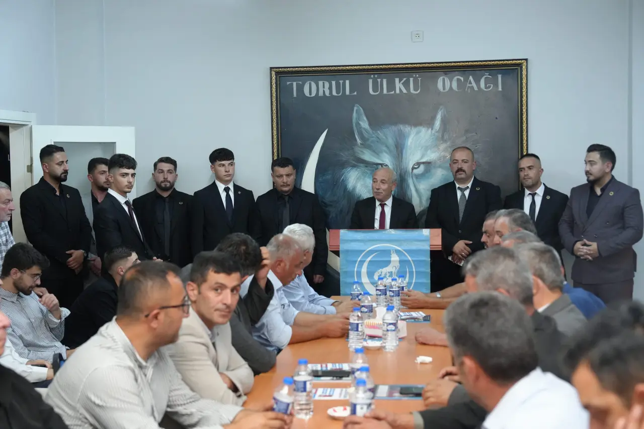 Torul Ülkü Ocakları Başkanı Selçuk Parıltan Oldu 14