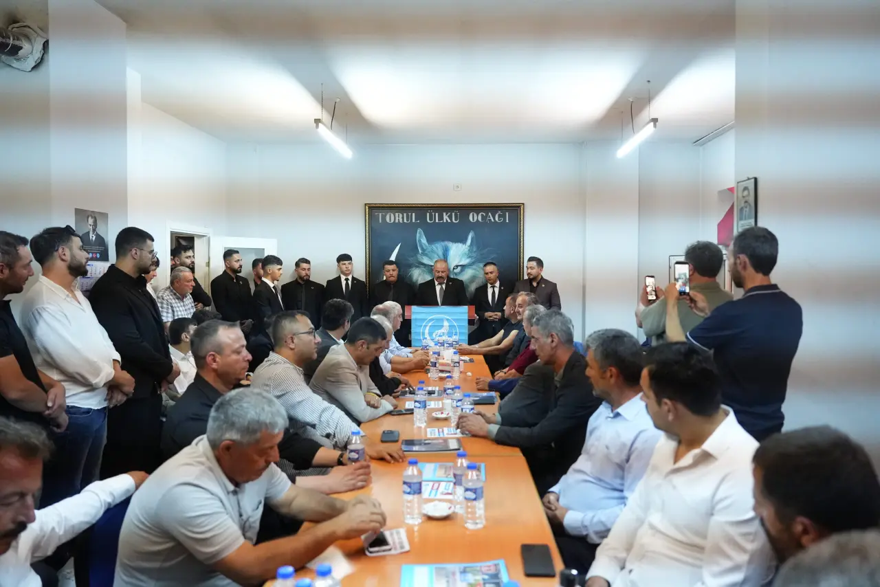 Torul Ülkü Ocakları Başkanı Selçuk Parıltan Oldu 13