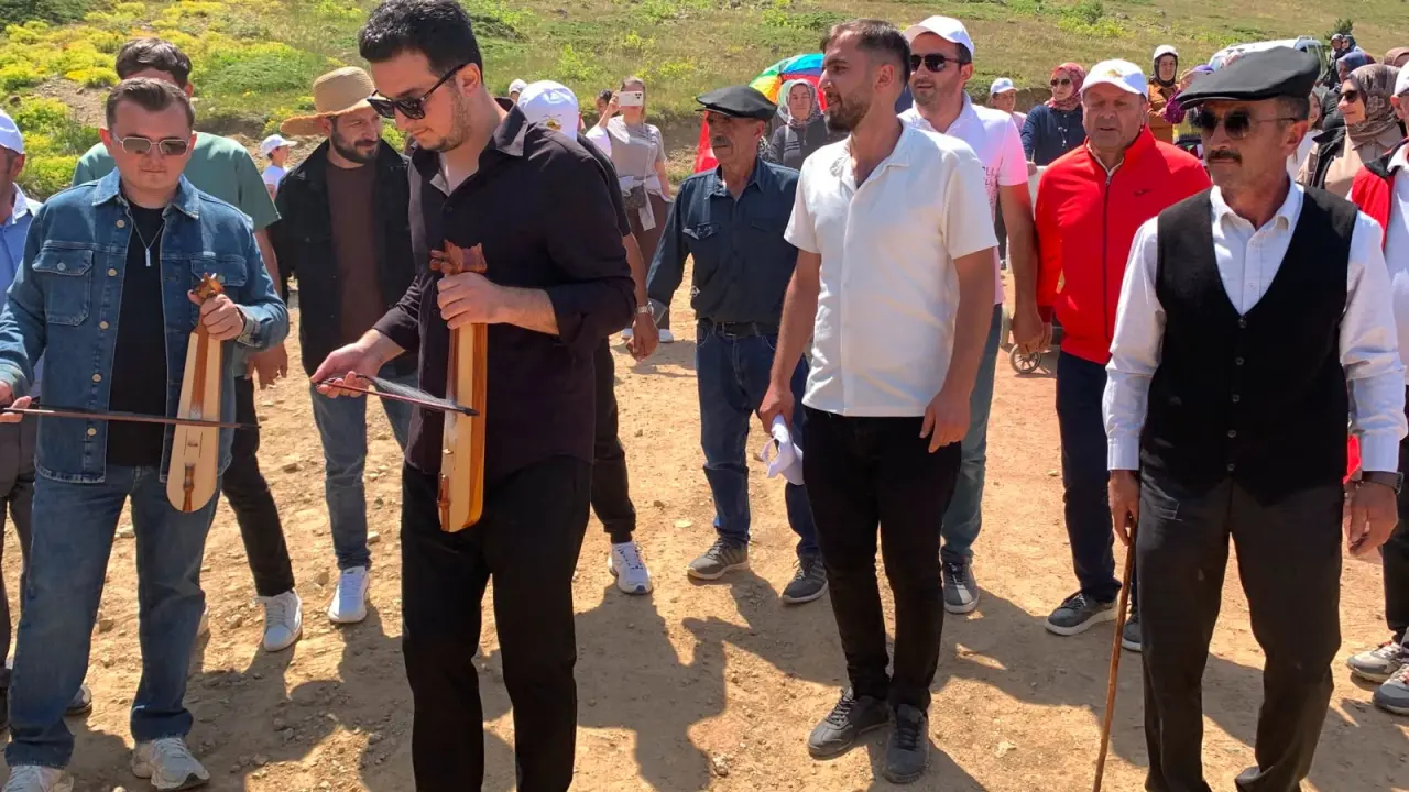 Zigana’da Asırlık Gelenek Binleri Büyüledi 11