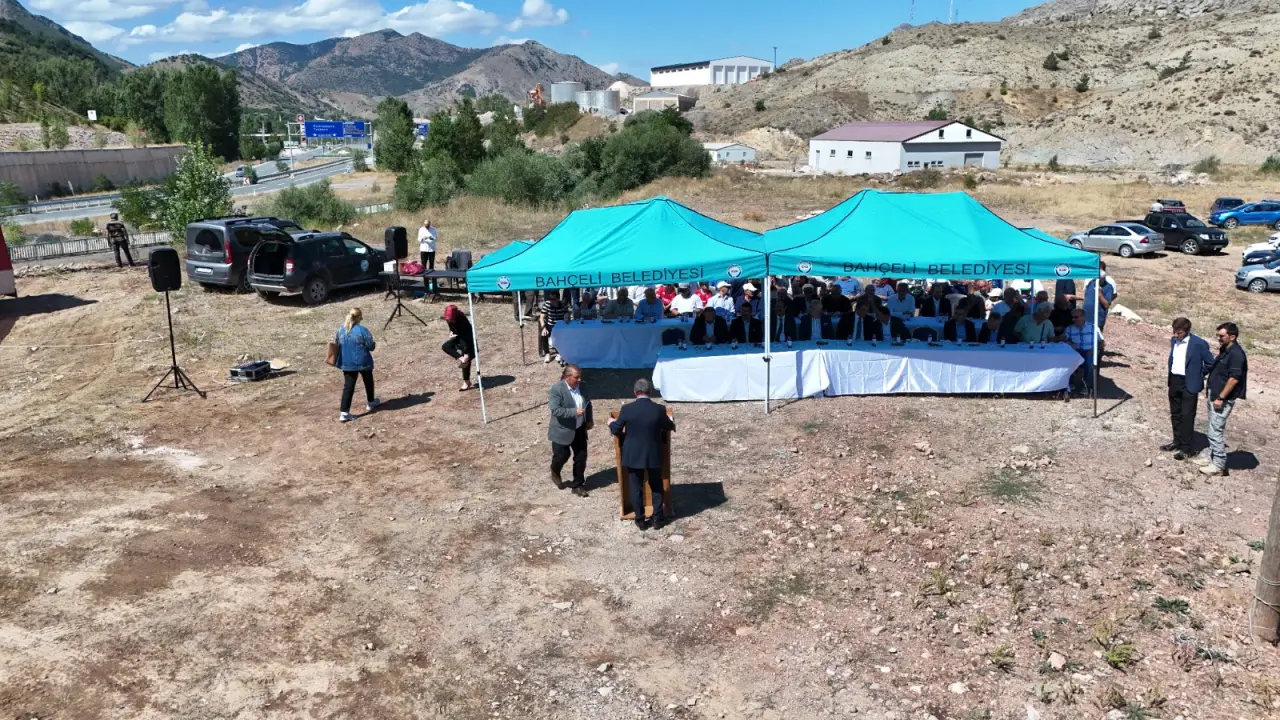 Bahçeli Beldesinde Üç Dev Yatırım İçin Temel Atma Töreni Düzenlendi 7