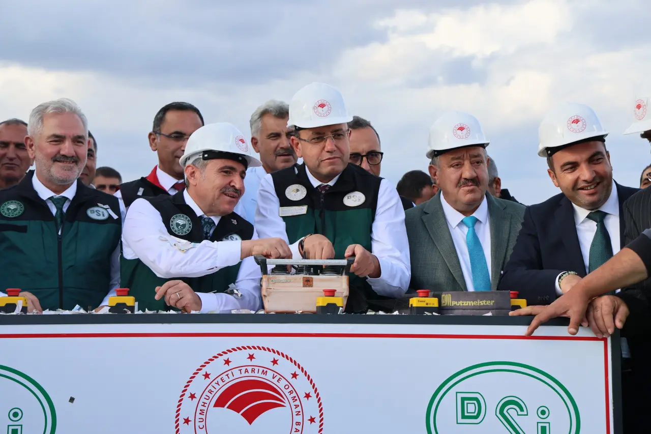 Çamur Barajında Su Tutma Töreni Gerçekleştirildi 18
