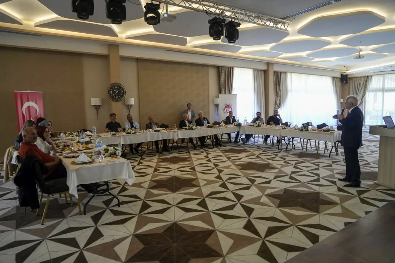 GTSO Başkanı İsmail Akçay Gümüşhane İçin Yola Devam Dedi: "İşimiz de Gücümüz de Gümüşhane" 6