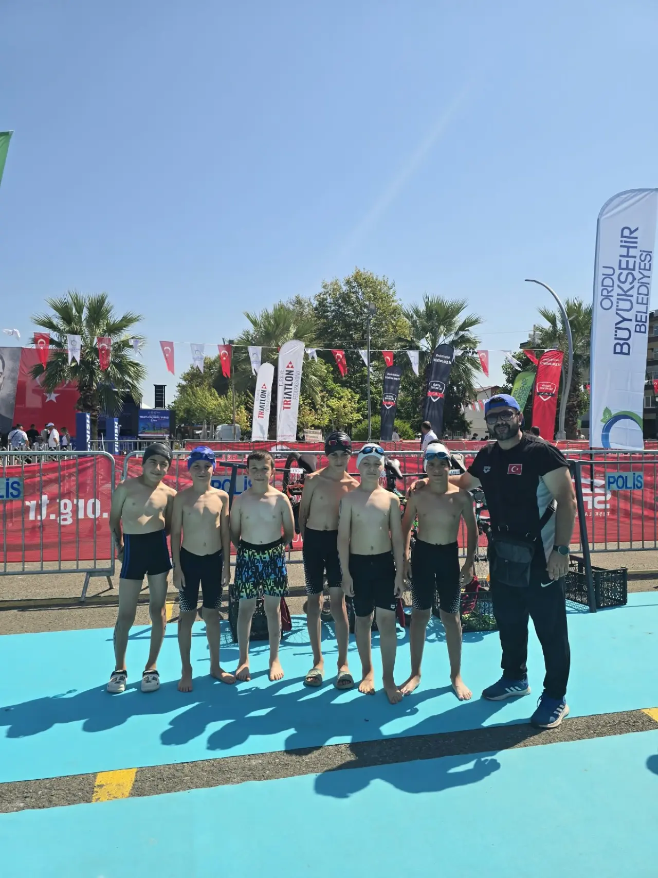 Gümüşhane Triatlon Ekibi Ordu'daki Bölgesel Lig Finali'nden 4 Kupa ve Madalyalarla Döndü 4