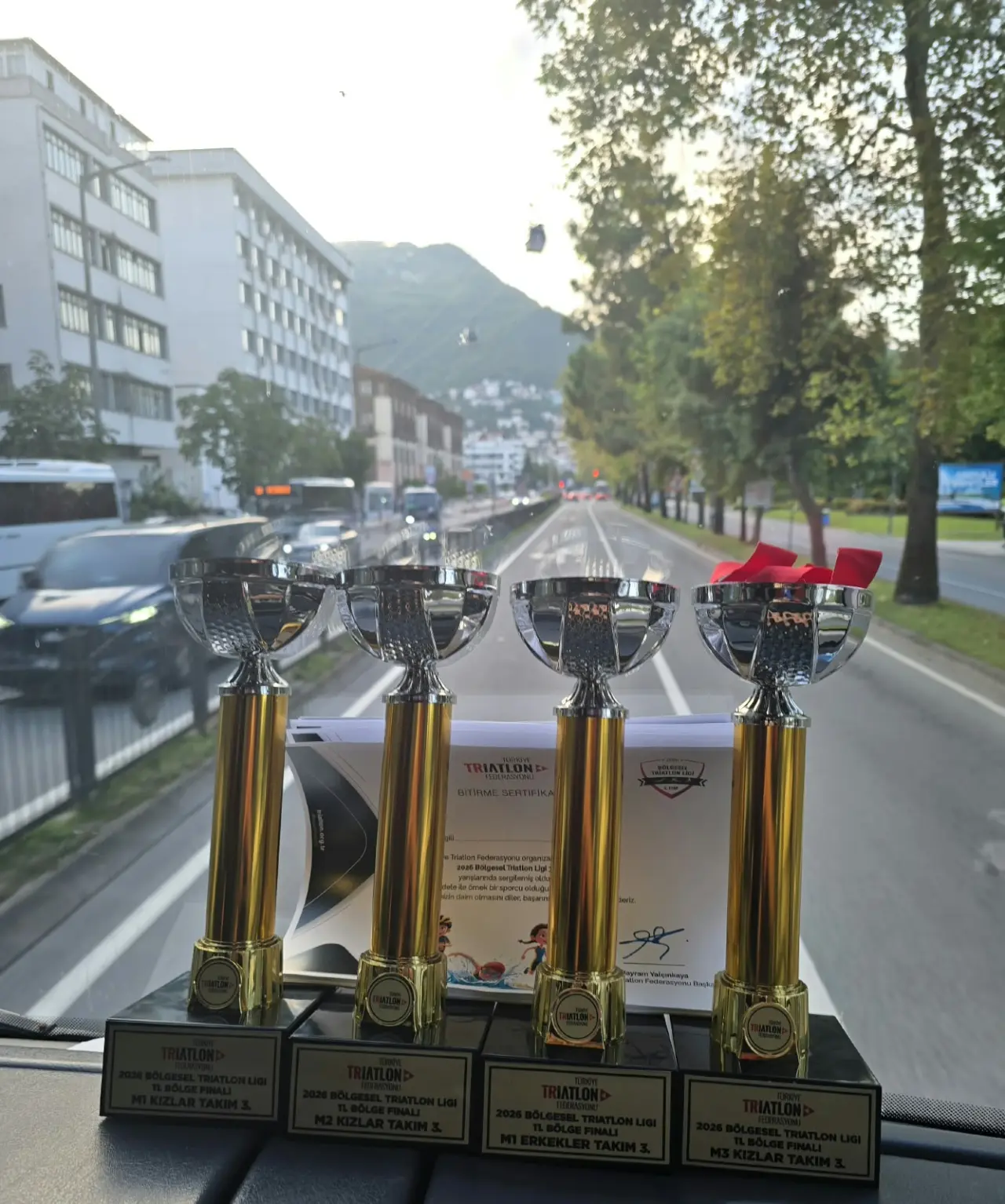 Gümüşhane Triatlon Ekibi Ordu'daki Bölgesel Lig Finali'nden 4 Kupa ve Madalyalarla Döndü 14