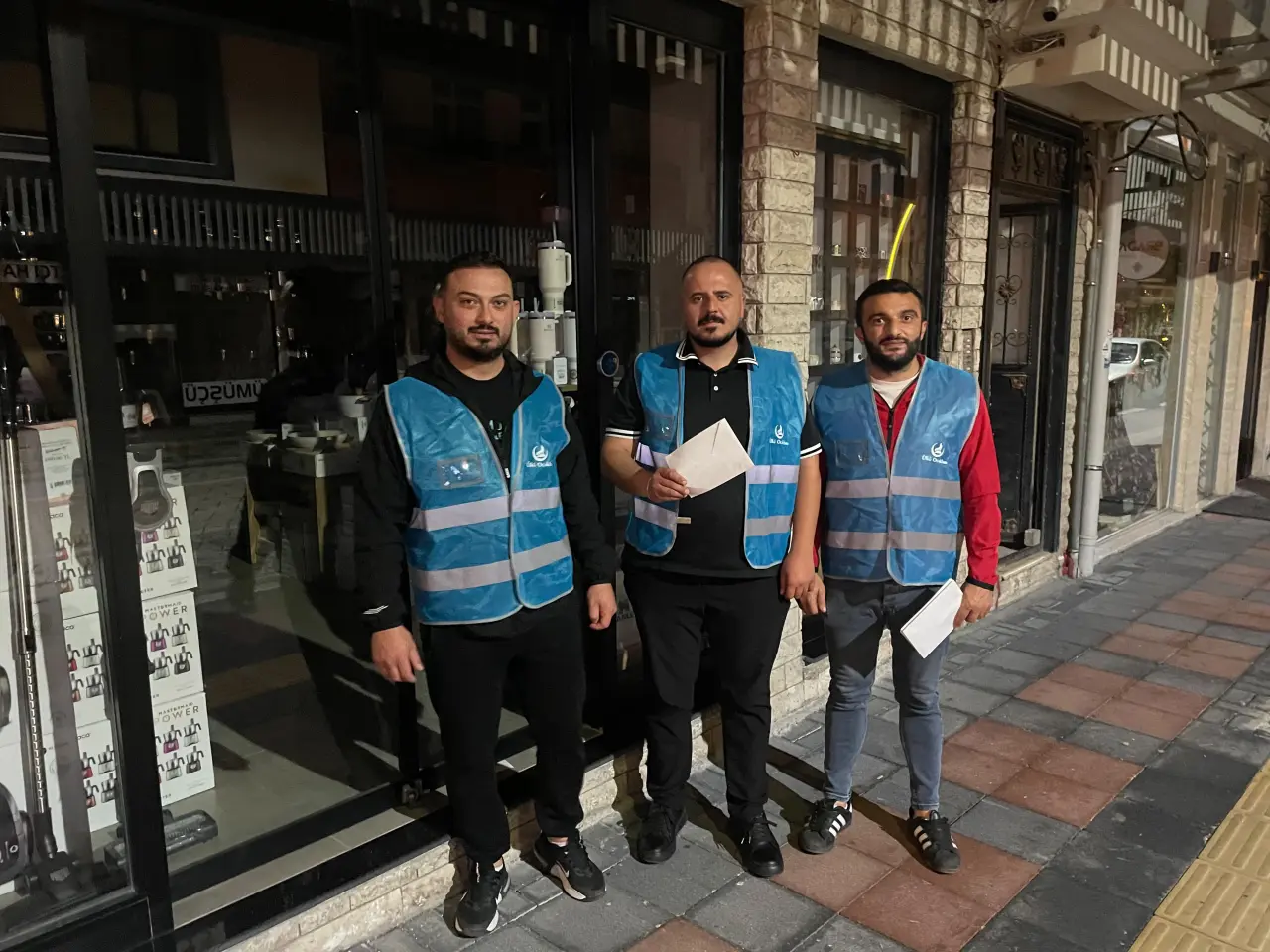 Gümüşhane Esnafına Ahilik Haftasında Ülkü Ocaklarından Anlamlı Siftah Sürprizi 10