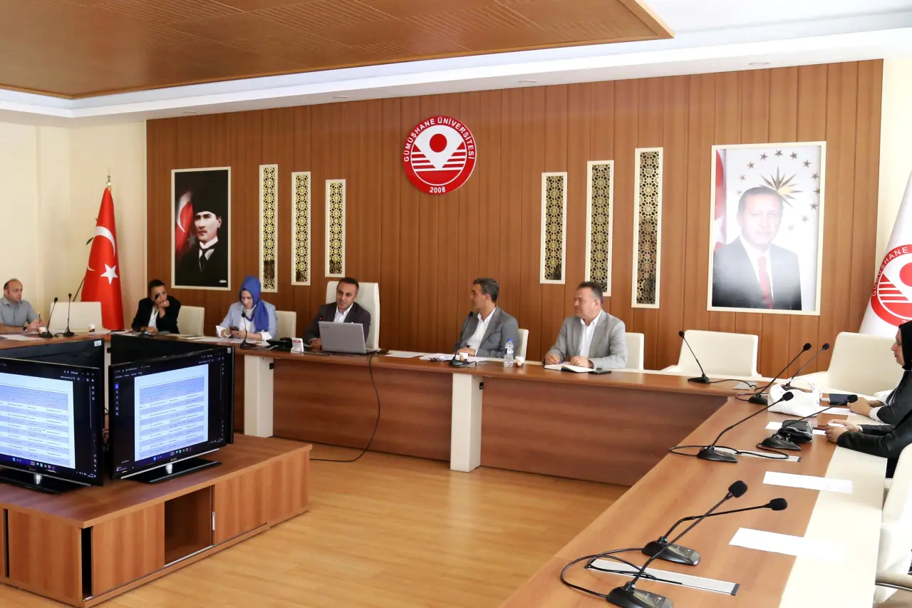 Gümüşhane Üniversitesi 2028-2032 Stratejik Plan Hazırlık Toplantısını Gerçekleştirdi 2