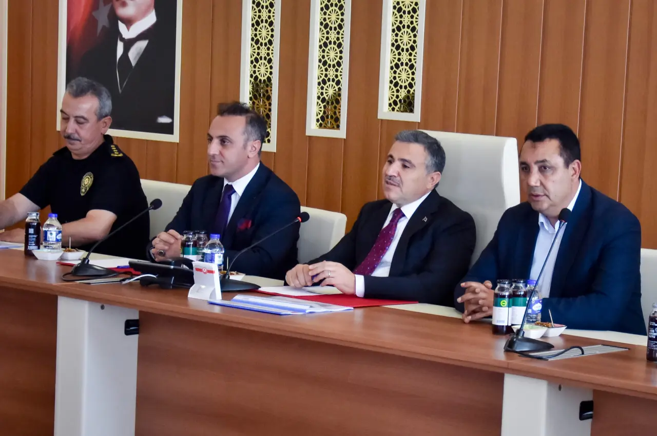 Gümüşhane Üniversitesi'nde Yeni Dönem Güvenlik Tedbirleri Masaya Yatırıldı 6