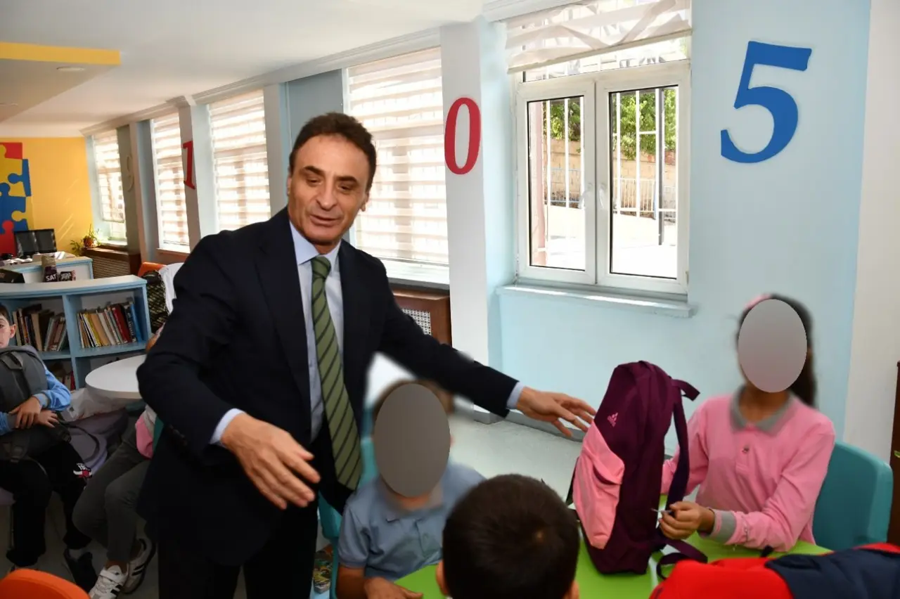 Gümüşhane’de Örnek Öğrenciler Kırtasiye Malzemesiyle Ödüllendirildi 2