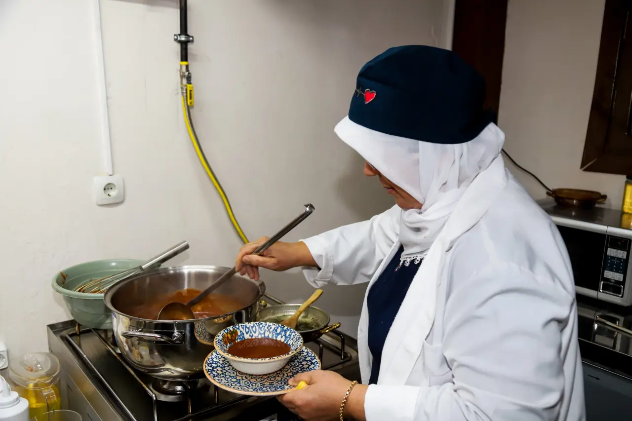 Tabakta Şifa Deposu: Gümüşhane'nin Unutulan Gizli Tarifi Yeniden Sofralarda! 13