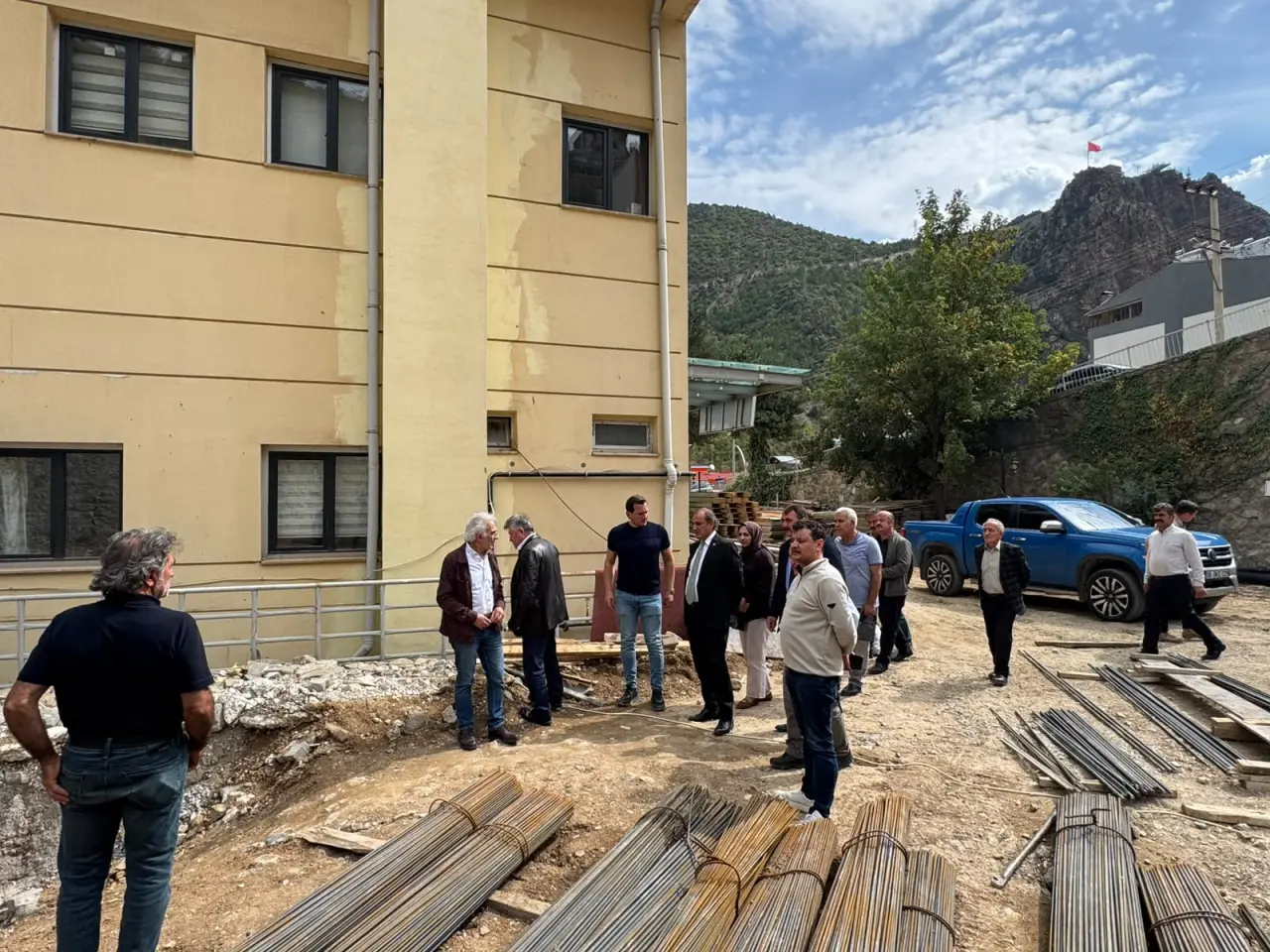 Milletvekili Küçük Torul Devlet Hastanesi Ek Bina İnşaatını Yerinde İnceledi 2