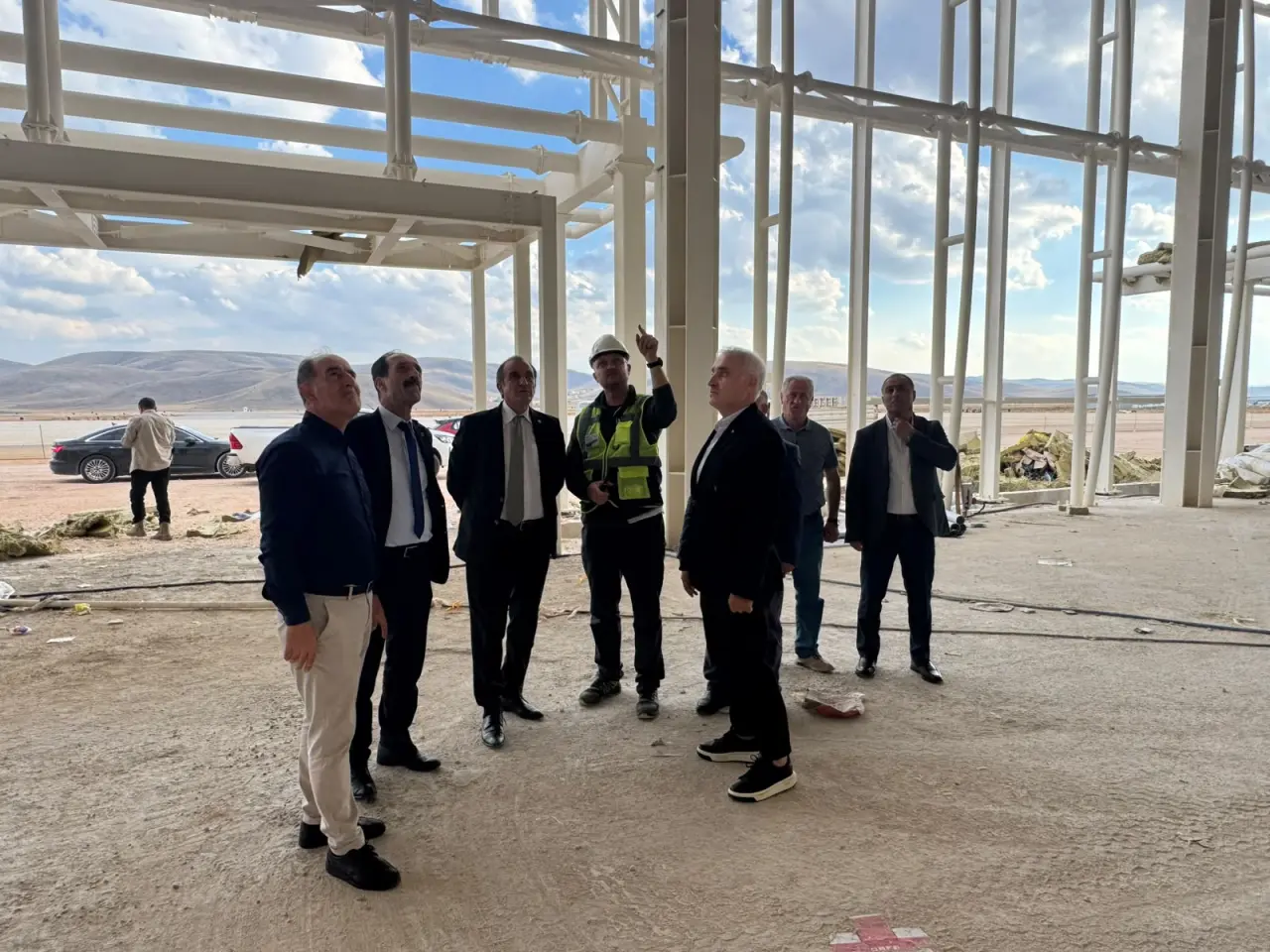 Milletvekili Musa Küçük, Gümüşhane-Bayburt Havalimanı İnşaatını İnceledi 6