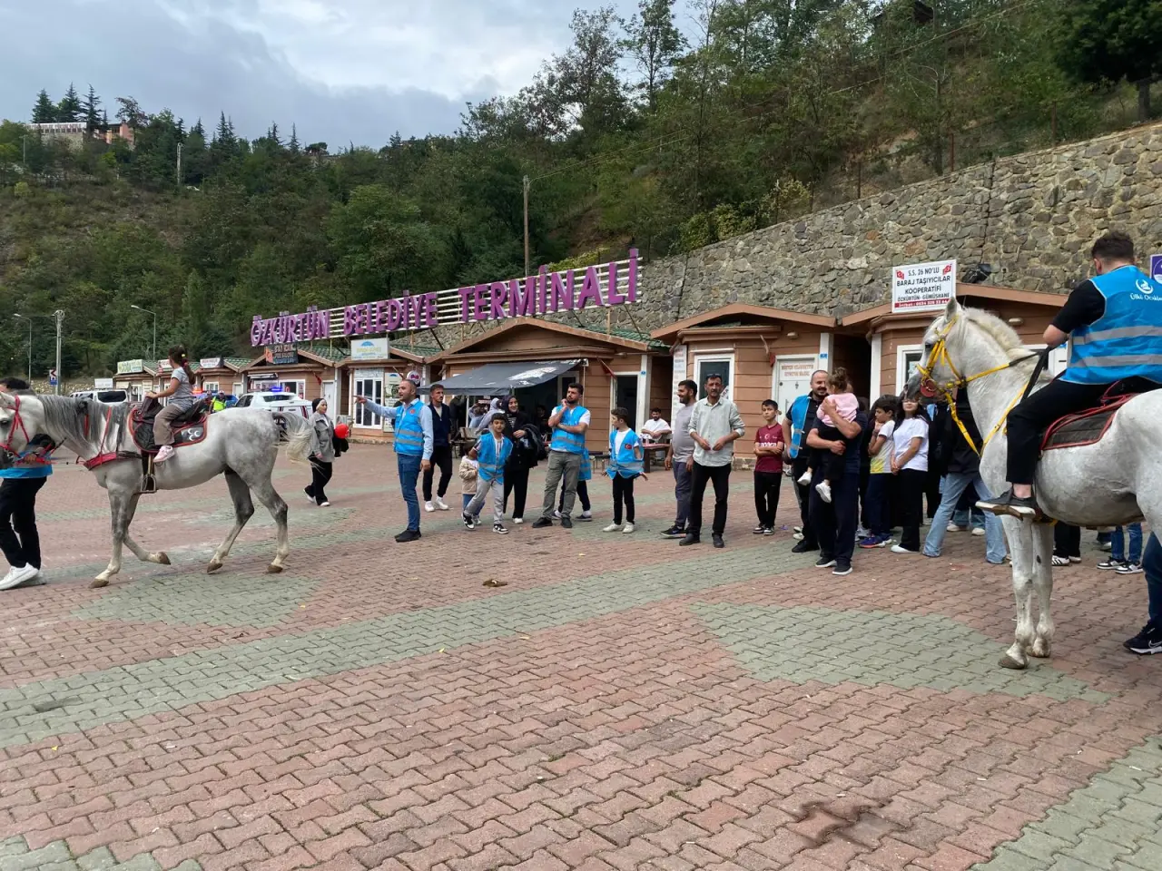 Ülkü Ocakları Özkürtün’de Çocuk Etkinliği Düzenledi 9