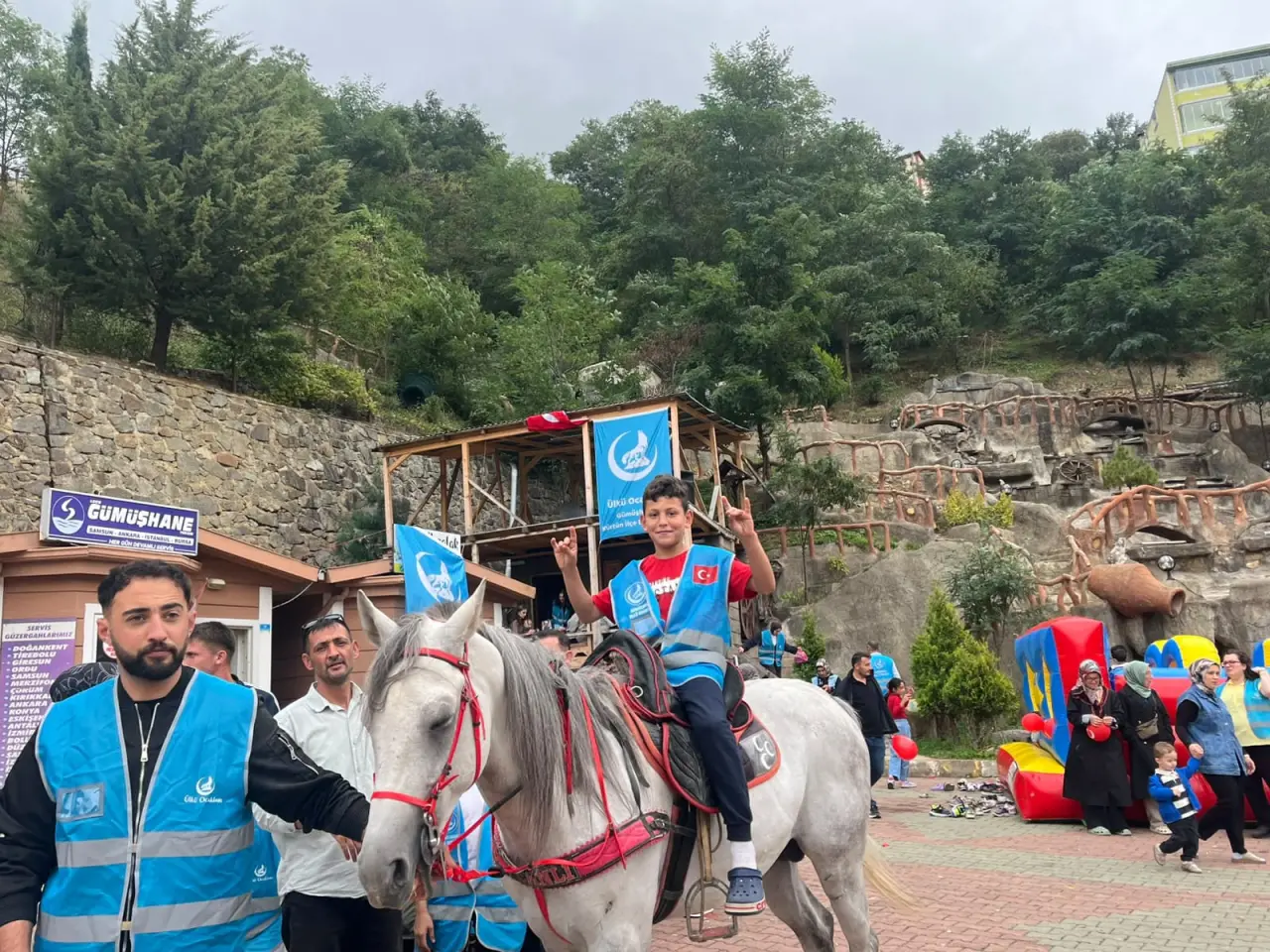 Ülkü Ocakları Özkürtün’de Çocuk Etkinliği Düzenledi 26