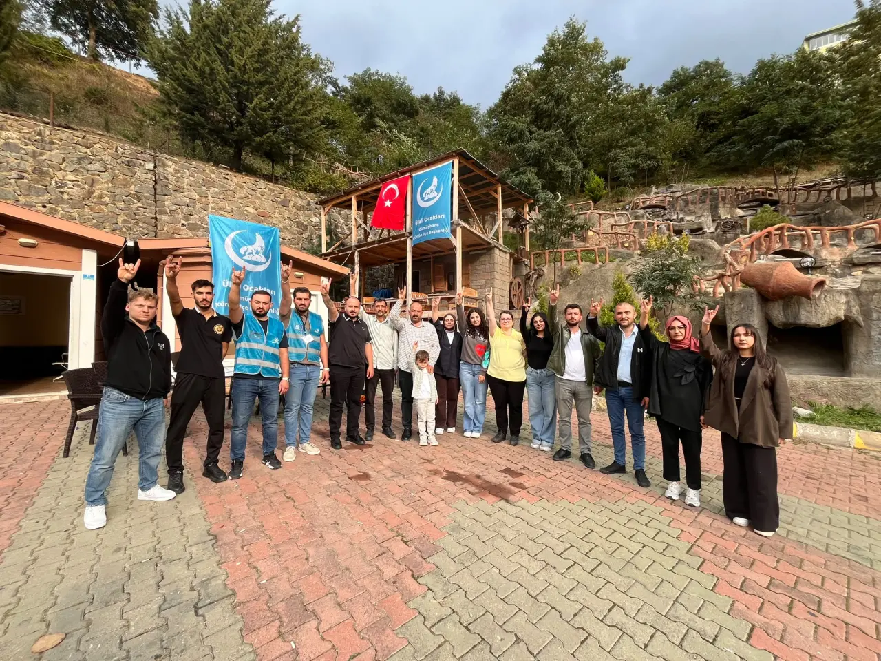 Ülkü Ocakları Özkürtün’de Çocuk Etkinliği Düzenledi 3