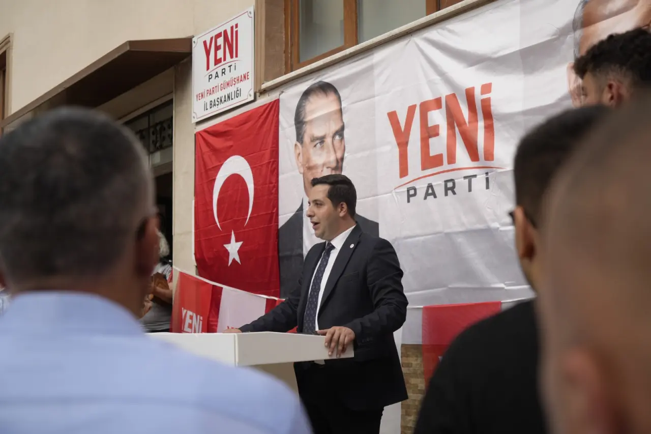 Yeni Parti Gümüşhane İl ve Merkez İlçe Başkanlıkları Düzenlenen Törenle Açıldı 7