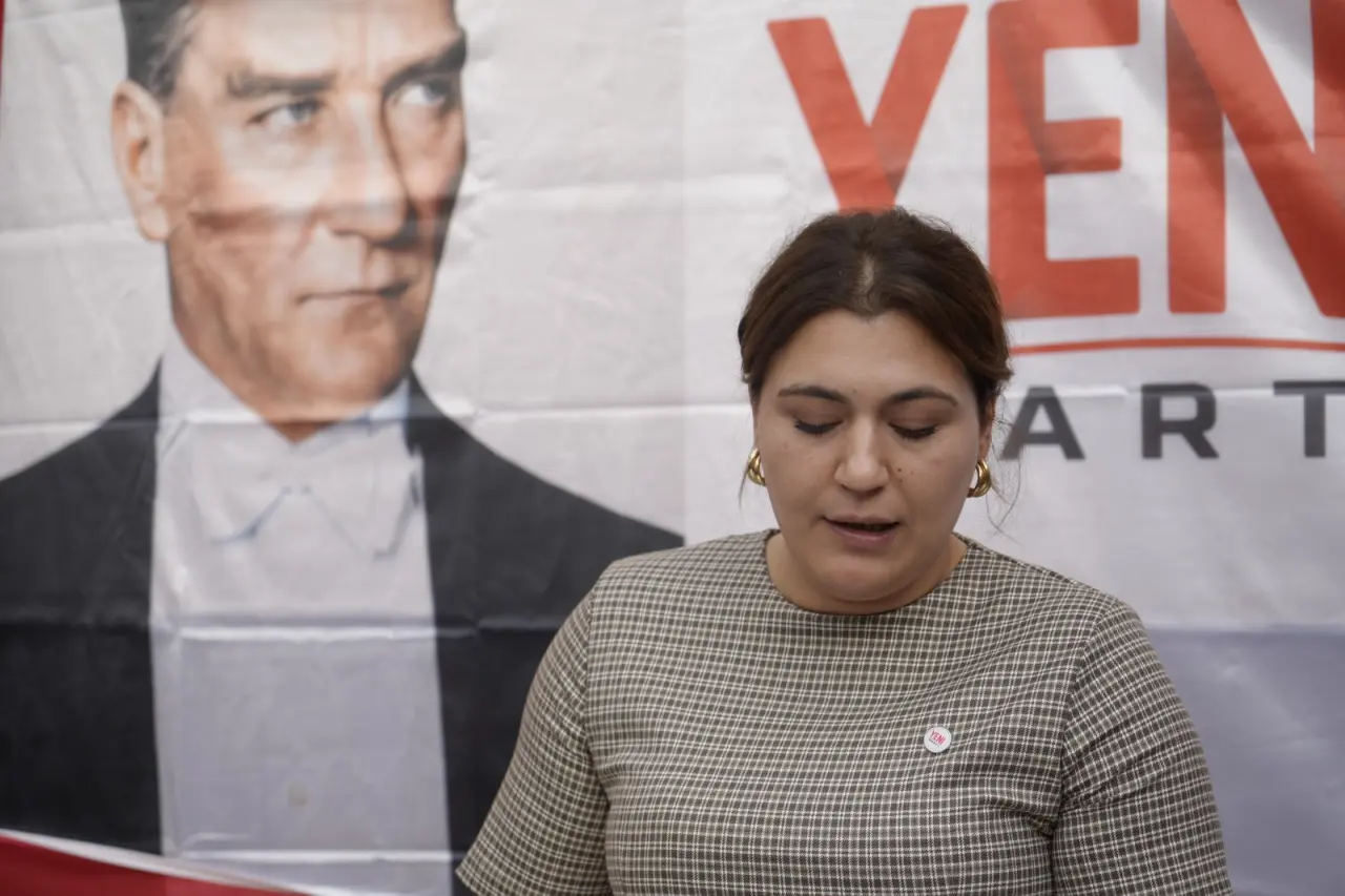 Yeni Parti Gümüşhane İl ve Merkez İlçe Başkanlıkları Düzenlenen Törenle Açıldı 2