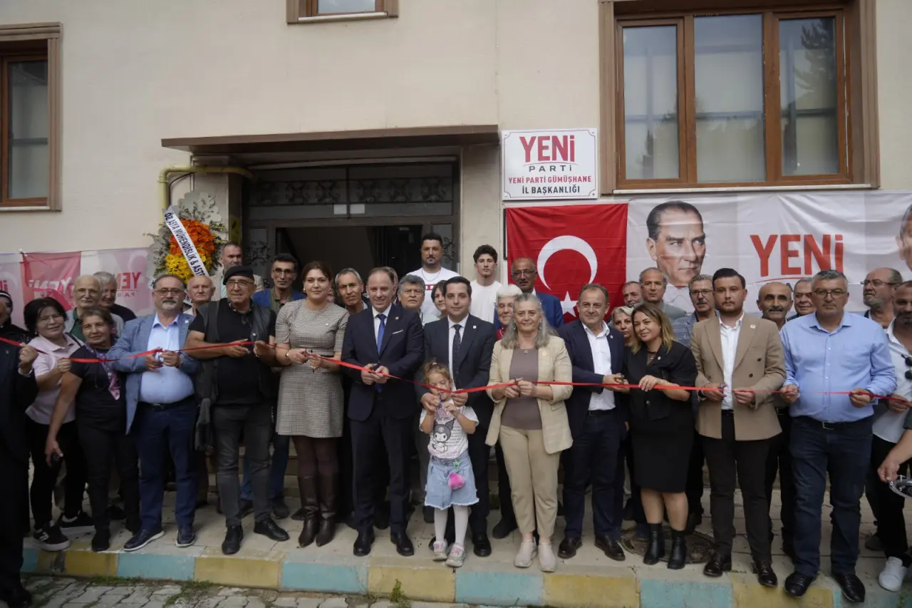 Yeni Parti Gümüşhane İl ve Merkez İlçe Başkanlıkları Düzenlenen Törenle Açıldı 8