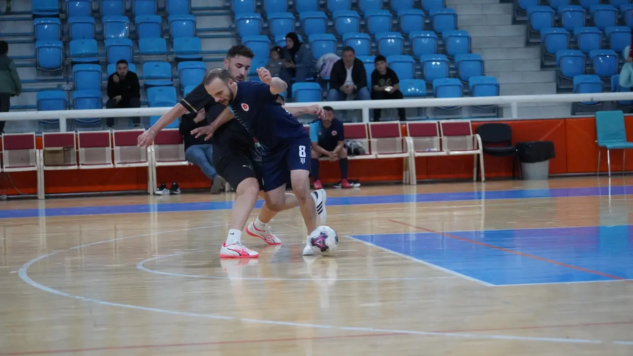 Gümüşhane Kamu Spor Oyunları Futsal Şampiyonu Gümüşhane Valiliği Oldu 5