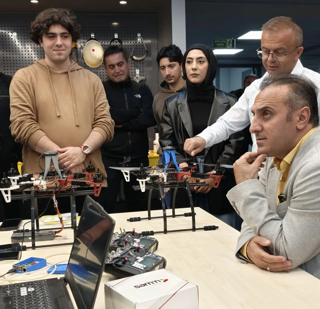 Gümüşhane Üniversitesi Gençlerine Dev İmkan: Hayaller Bu Atölyede Ürüne Dönüşecek 10