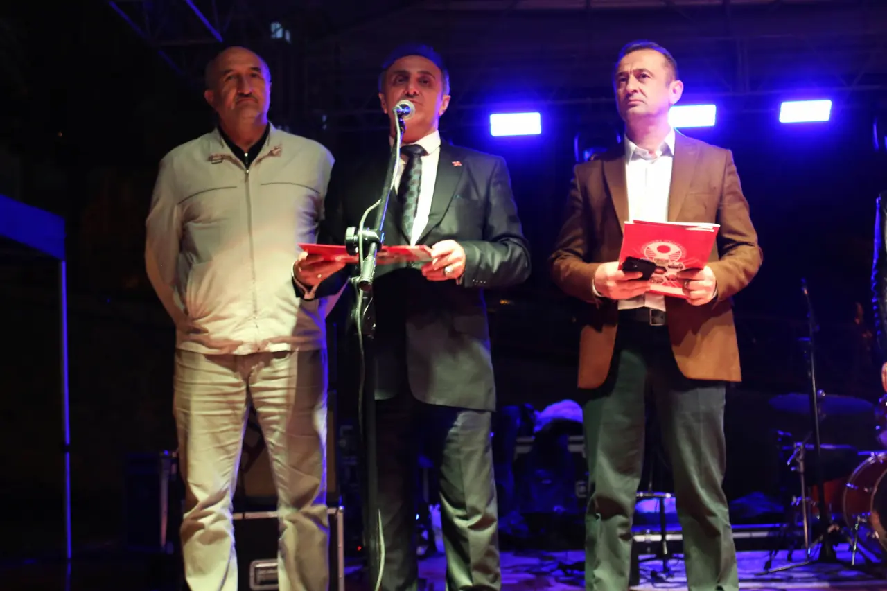 Gümüşhane Üniversitesinde Yeni Akademik Yıl Coşkulu Konserle Başladı 4
