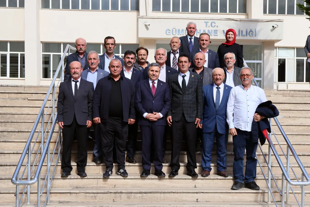 Gümüşhane’de 19 Ekim Muhtarlar Günü Tören ve Ziyaretlerle Kutlandı 4