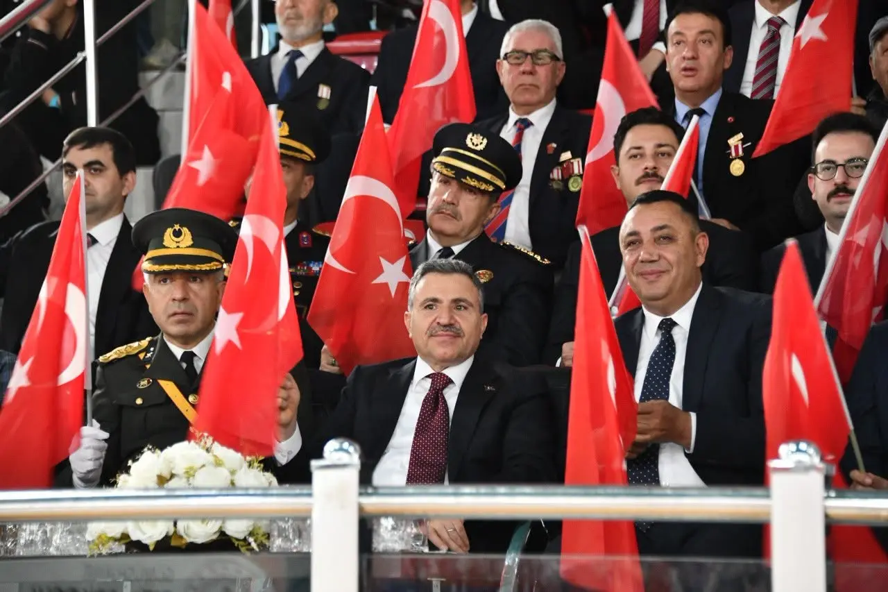 Gümüşhane’de Cumhuriyet’in 103. Yıl Dönümü Tören ve Etkinliklerle Kutlandı 1