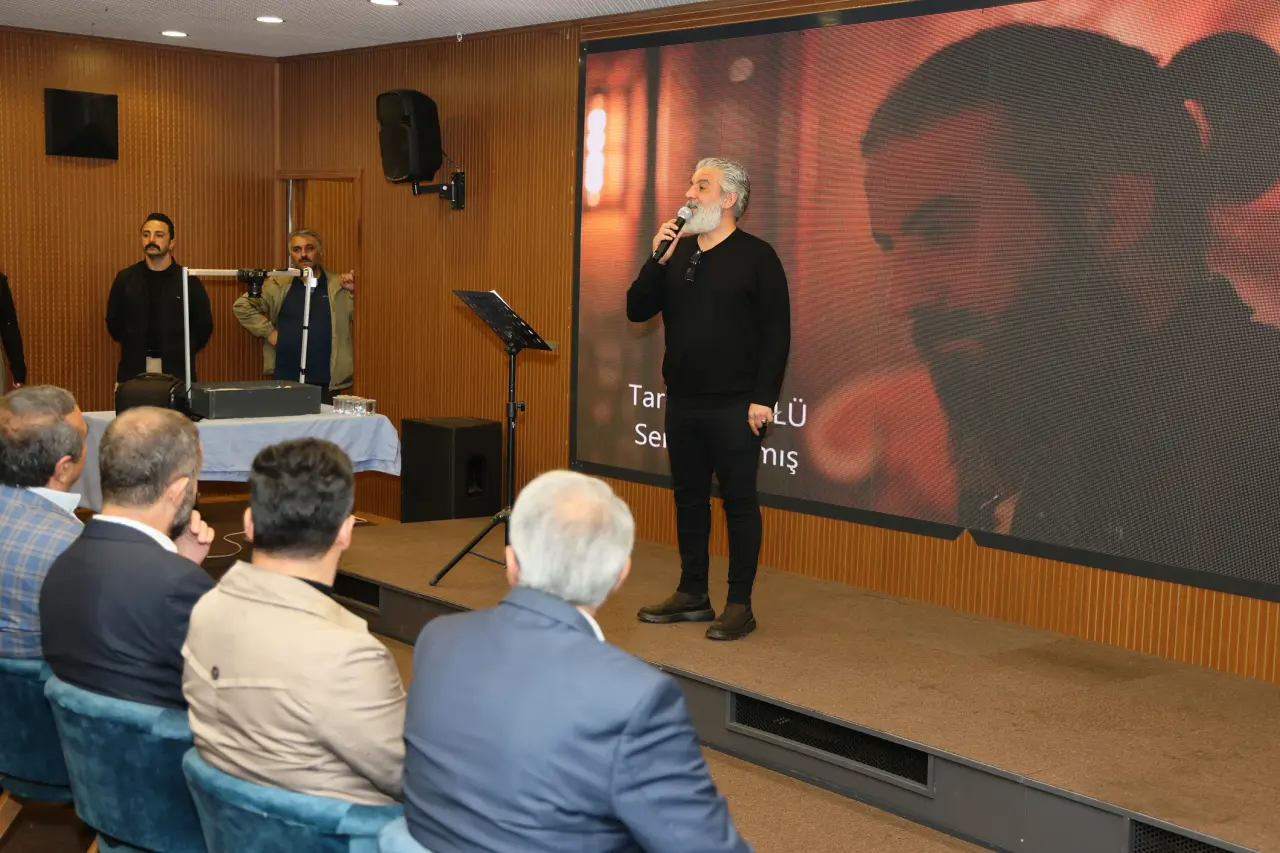 Gümüşhane'de Kültür Şöleni Başladı: Onlarca Yayınevi ve Yazar Bu Fuarda Buluşuyor! 46