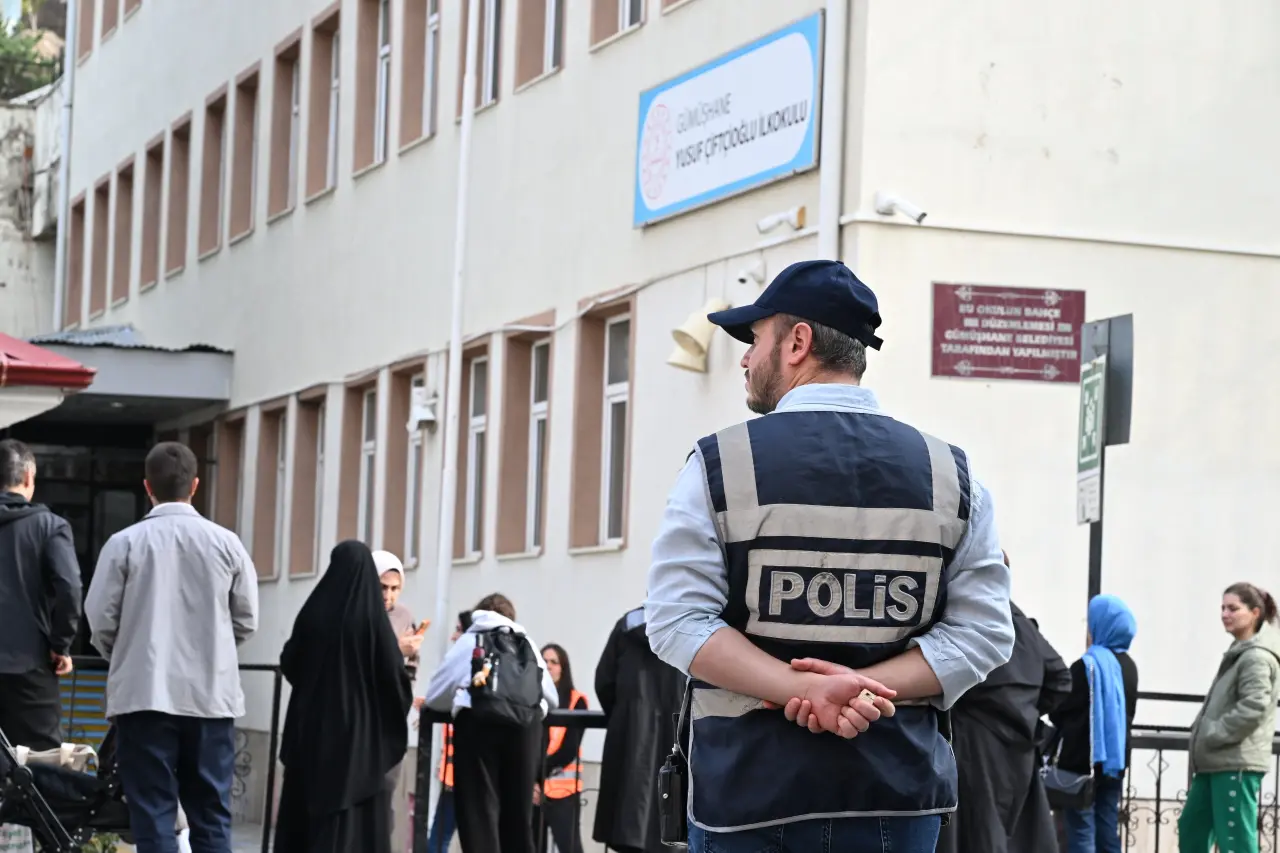 Gümüşhane’de Okul Çevrelerinde Drone Destekli Güvenlik Denetimi Gerçekleştirildi 5