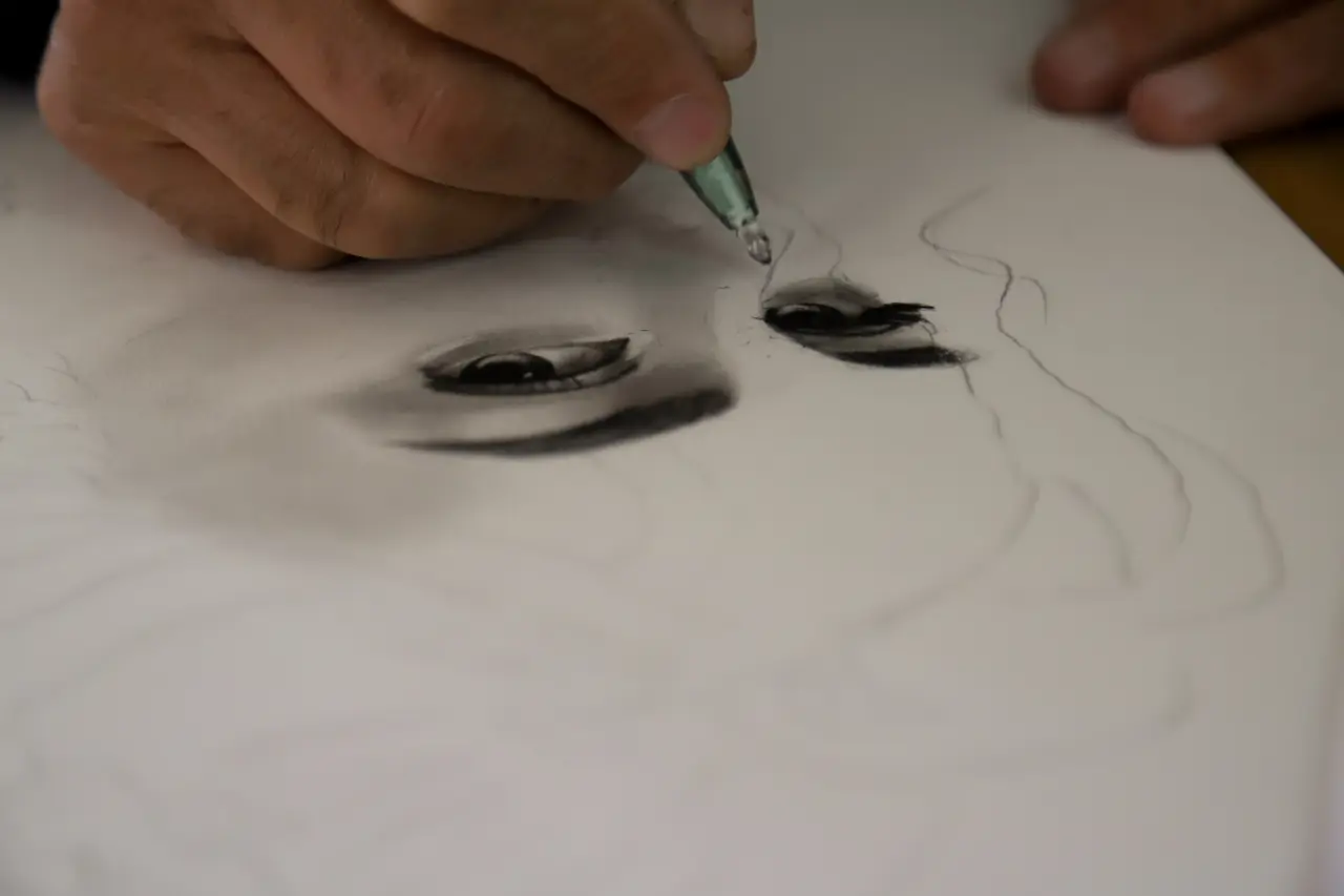 Gümüşhaneli Ressam Fikret Bozkır Portreleriyle İz Bırakıyor 9