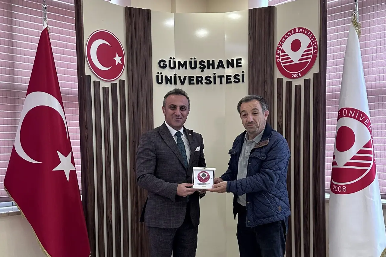 Gümüşhane'nin Kelebek Vadisi'nde Büyük Keşif: Nesli Tehlikedeki O Tür Görüntülendi! 2