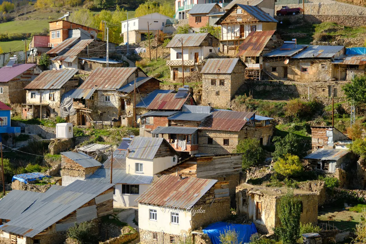 Gümüşhane’nin Vadilerinde Sonbahar Renkleri Görsel Şölen Oluşturdu 3