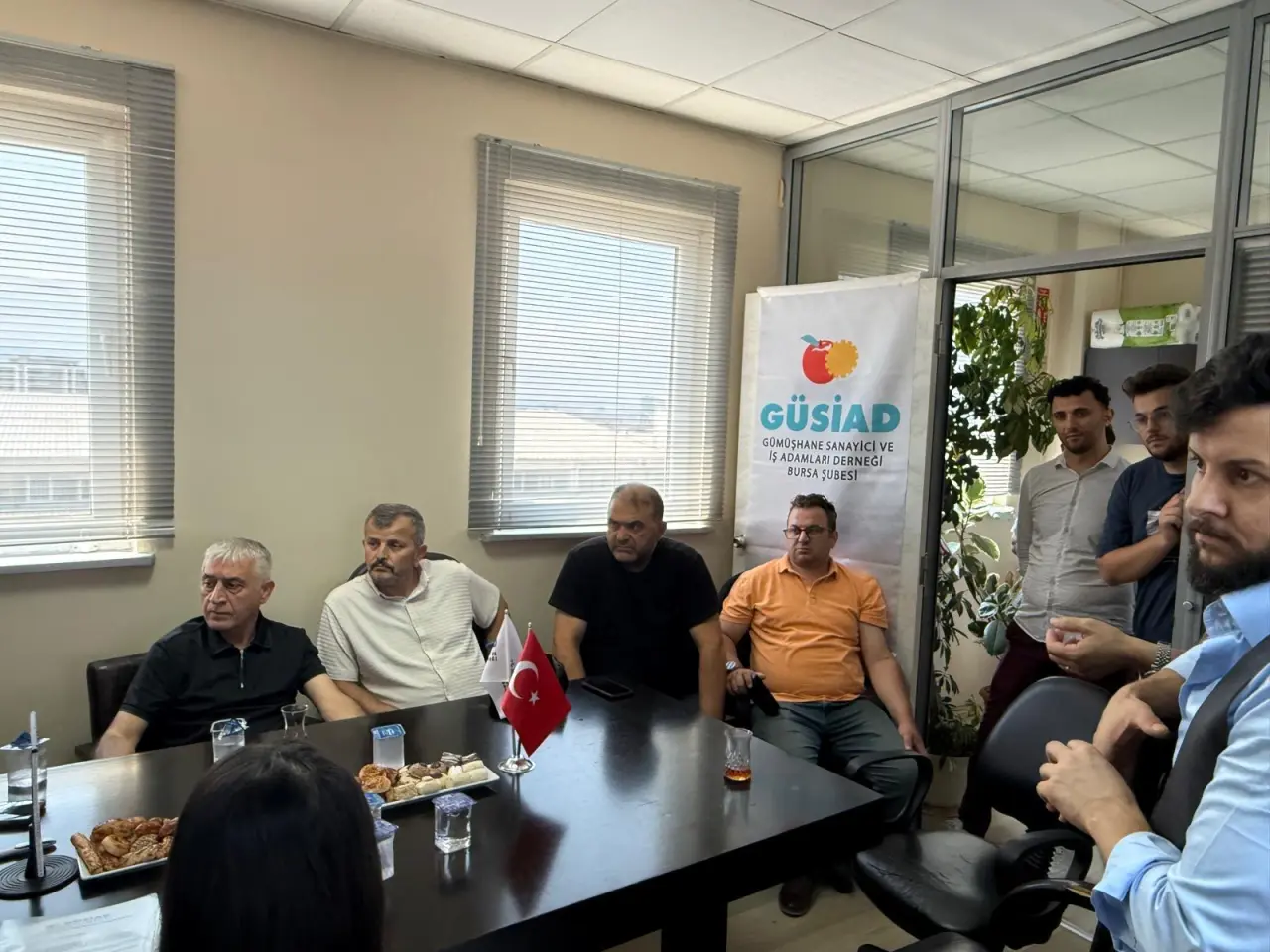 GÜSİAD Bursa Şubesinin Genel Kurulunda Fatih Köse güven tazeledi 7