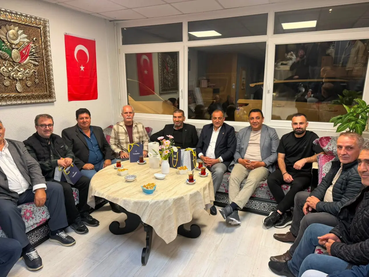 Milletvekili Küçük Fransa ve Almanya’da Gümüşhanelilerle Bir Araya Geldi 12