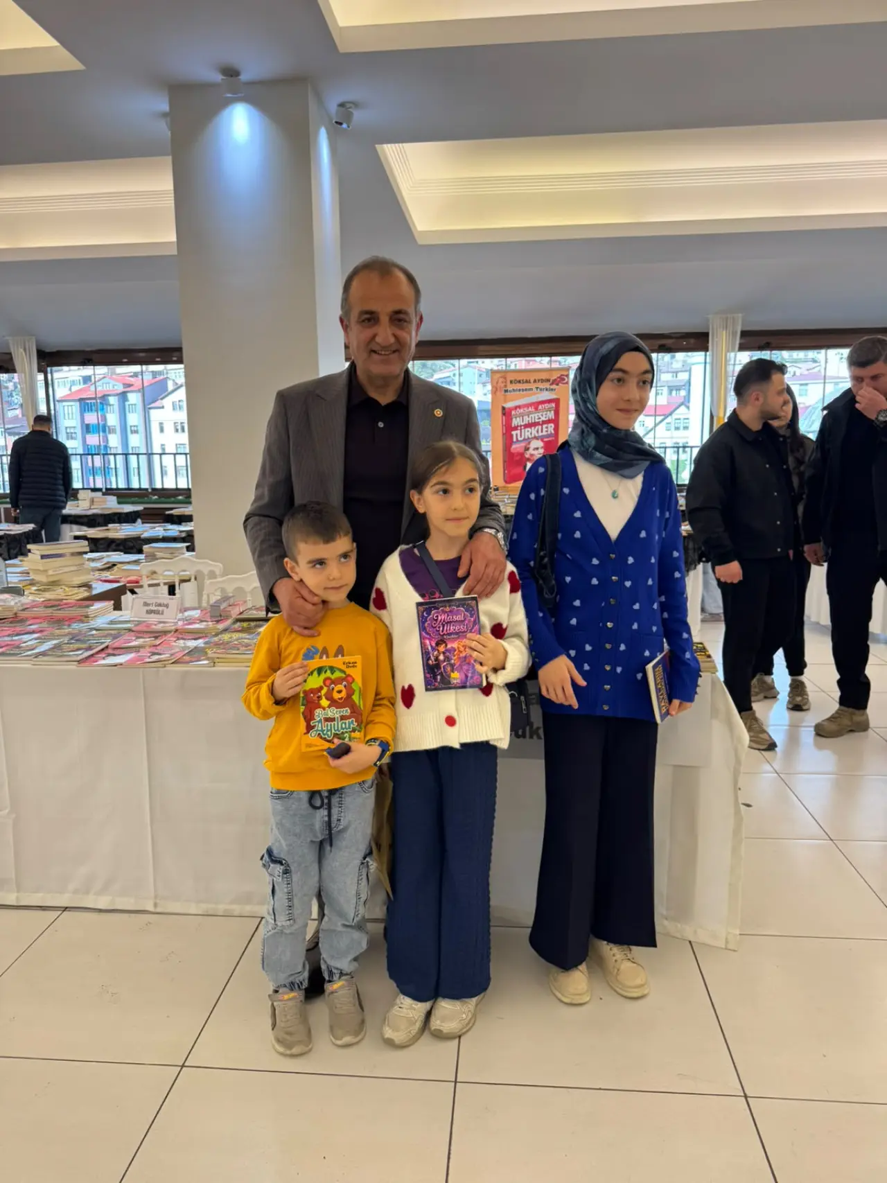 Milletvekili Musa Küçük, Talat Ülker 3. Kitap Fuarı ve Şairler İmza Etkinliği'ne Katıldı 11
