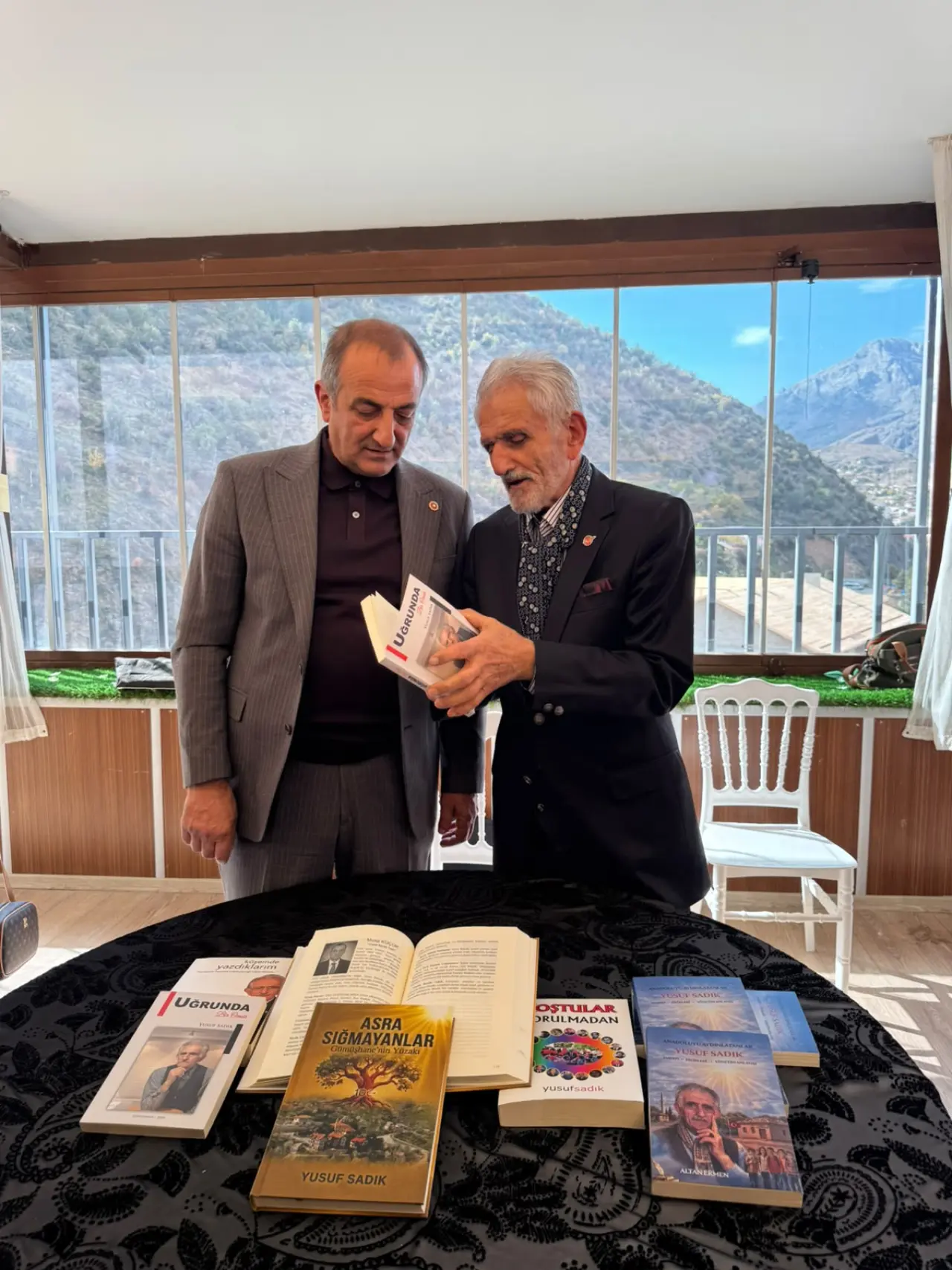 Milletvekili Musa Küçük, Talat Ülker 3. Kitap Fuarı ve Şairler İmza Etkinliği'ne Katıldı 9