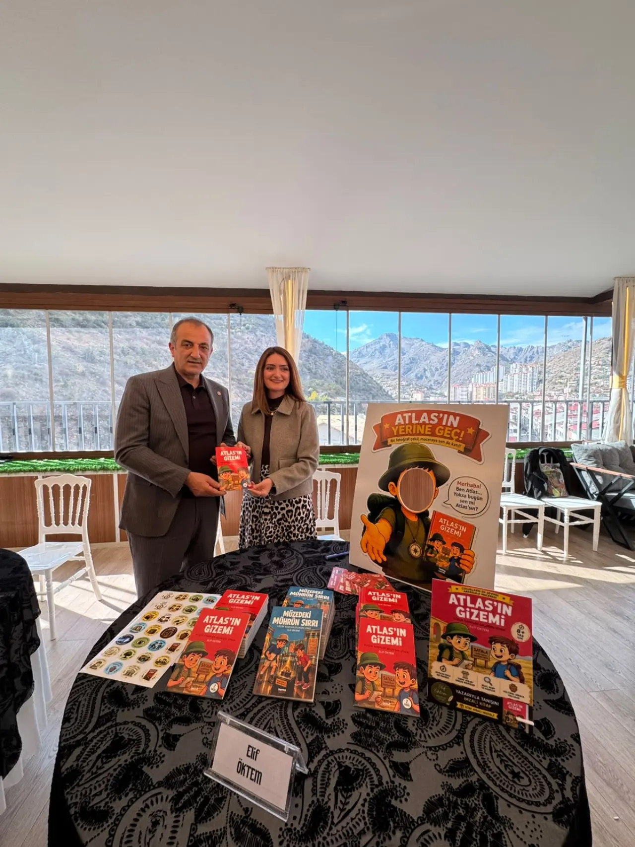 Milletvekili Musa Küçük, Talat Ülker 3. Kitap Fuarı ve Şairler İmza Etkinliği'ne Katıldı 6