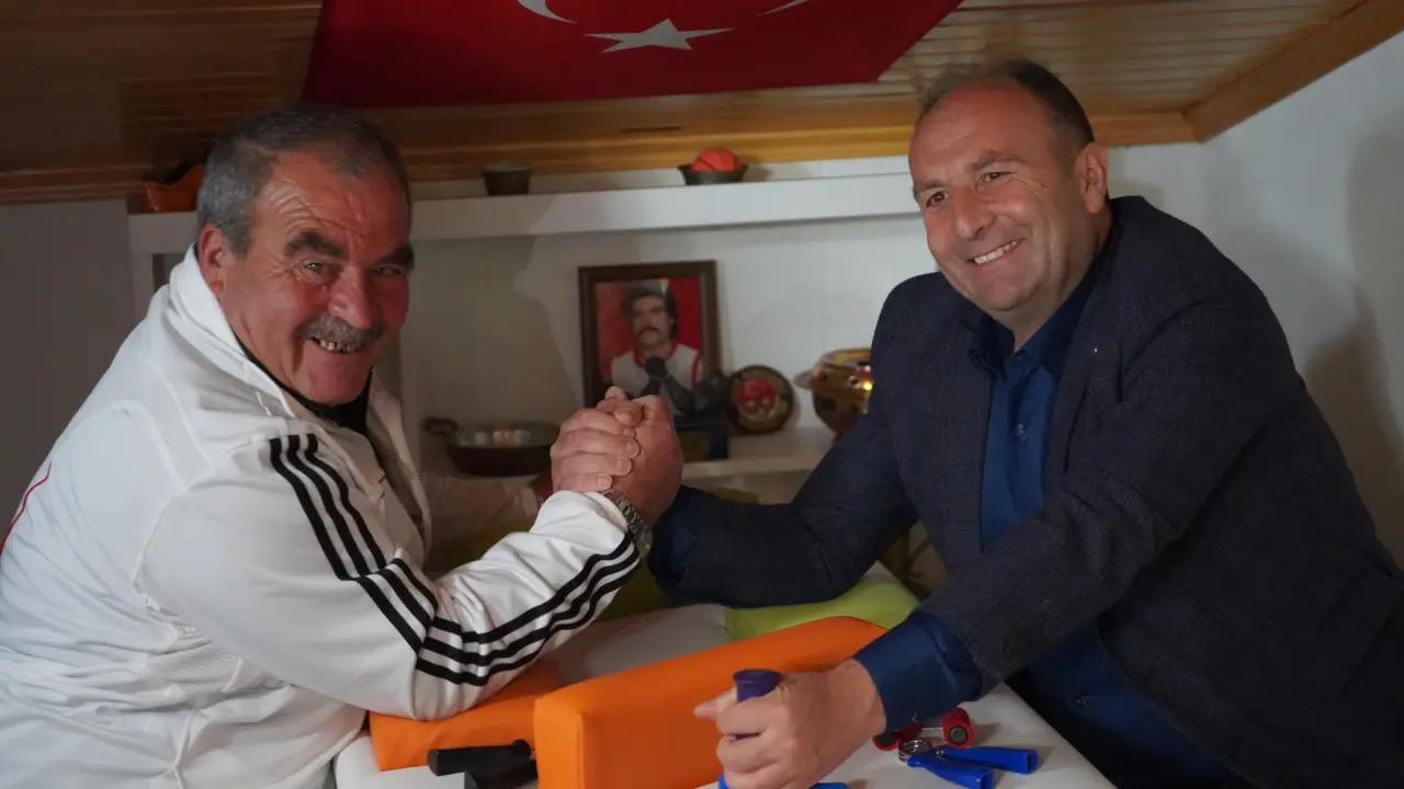 Şampiyon Sporcuya Yıllar Sonra Büyük Sürpriz: Yenice Köyünde Duygusal Anlar 6