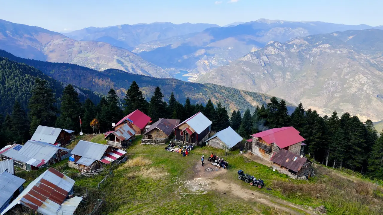 Sarıç’ın yamaçlarında sonbahar: 20 kilometrelik renk yolculuğu 72