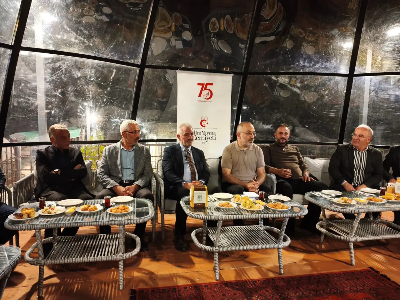 ‘Şehir Sohbetleri’nde Gümüşhane’nin Yatırımları ve Geleceği Masaya Yatırıldı 4
