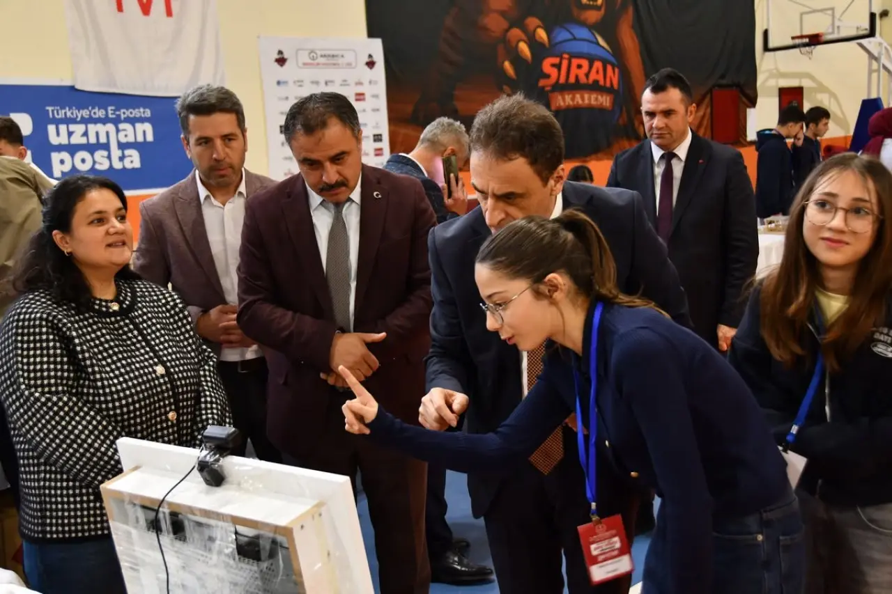 Şiran'da 200 Öğrenci Robotik Kodlama Şenliğinde Buluştu 8