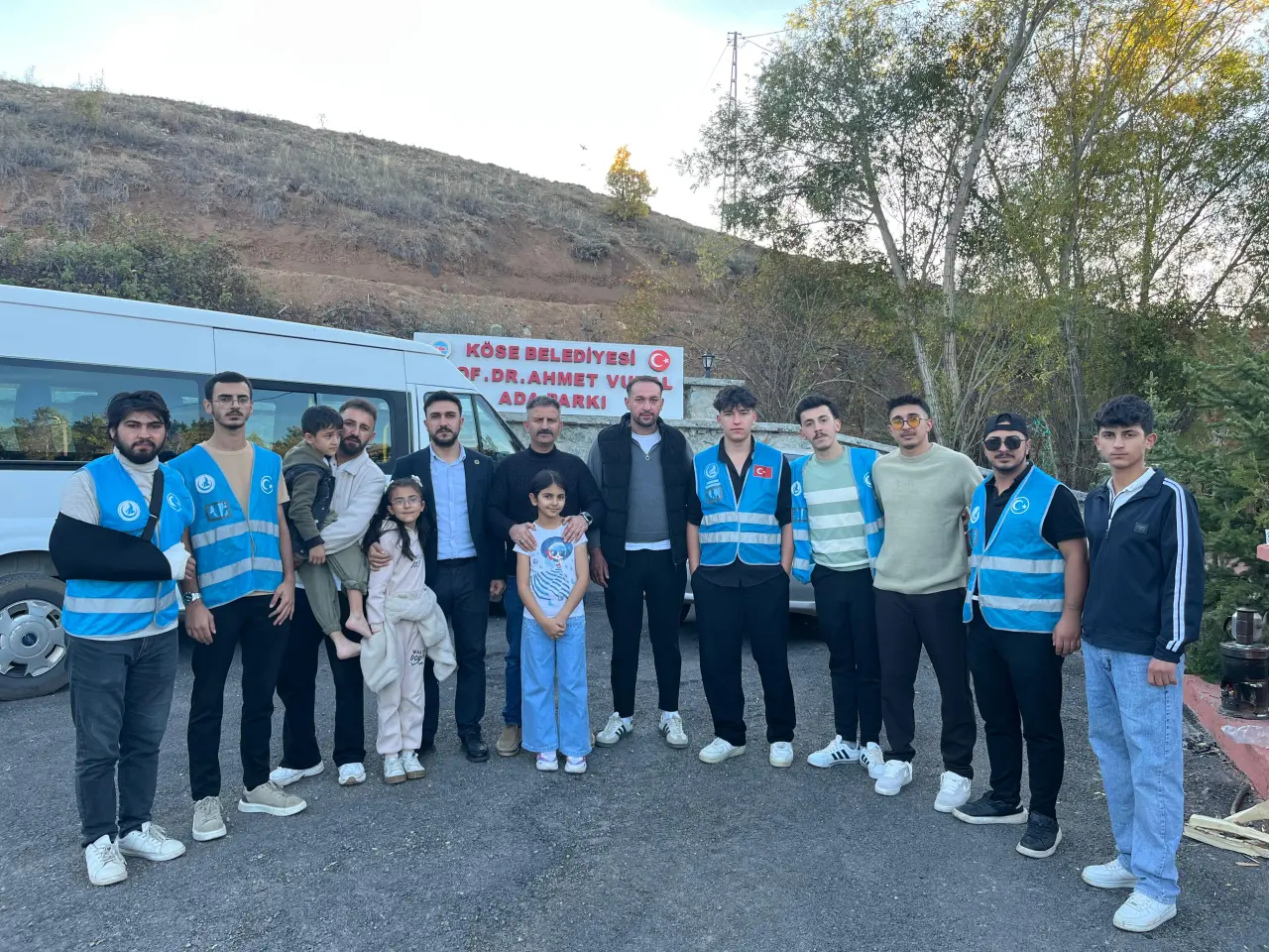 Ülkü Ocakları Gümüşhane İl Başkanlığından Gençlere UZEM Desteği 6