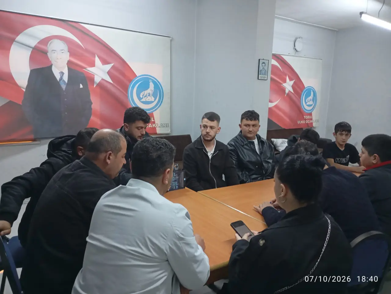 Ülkü Ocakları Gümüşhane İl Başkanlığından Gençlere UZEM Desteği 1