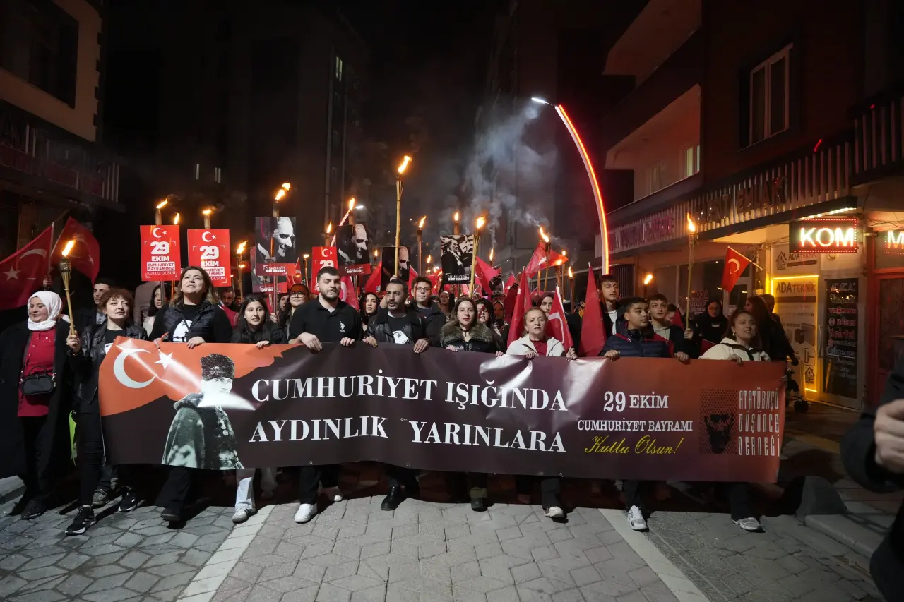 Yeni Parti İl Örgütü’nden Gümüşhane’de Cumhuriyet Yürüyüşü 4