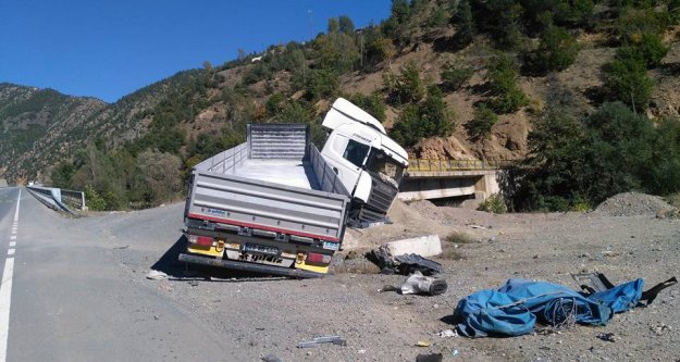 Torul'da 2 kaza: 3 yaralı
