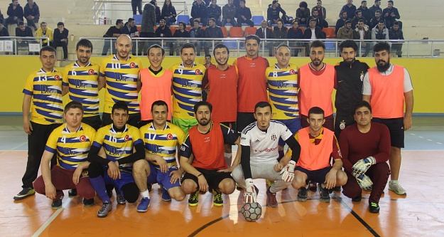 Kelkit’te Futsal Salon turnuvası düzenlendi