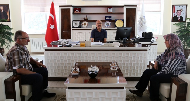 Atakan'ın ailesinden Rektör Zeybek’e ziyaret