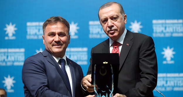 Gümüşhane Belediyesi Türkiye üçüncüsü oldu