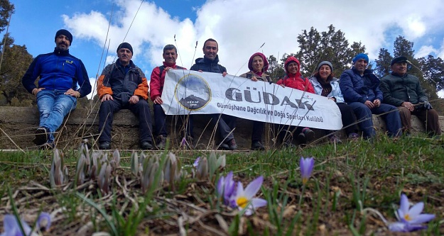 Gümüşhaneli dağcılardan bahar mevsimindeki ilk yürüyüş Ünlüpınar Beldesine 