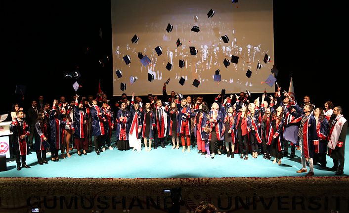 Gümüşhane Üniversitesinde mezuniyet ve 11.Kuruluş Yıldönümü coşkusu